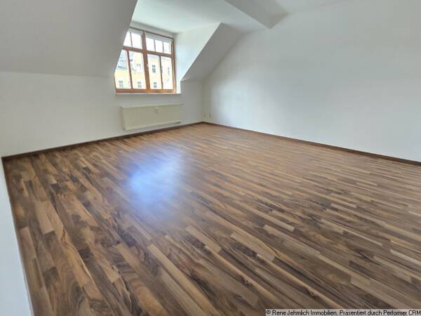 Dachgeschosswohnung in 09130 Chemnitz mit 57 m² kaufen