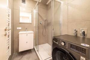 Ankommen & Wohlfühlen - Helle WG-Zimmer mit Balkon in München-Bogenhausen – 81927 München – Vorschaubild 4
