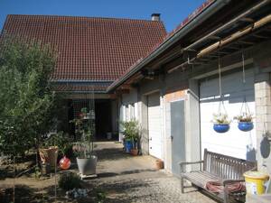 Attraktives 3 Familienhaus mit Nebengebäude und Scheune – 97076 Würzburg – Vorschaubild 3