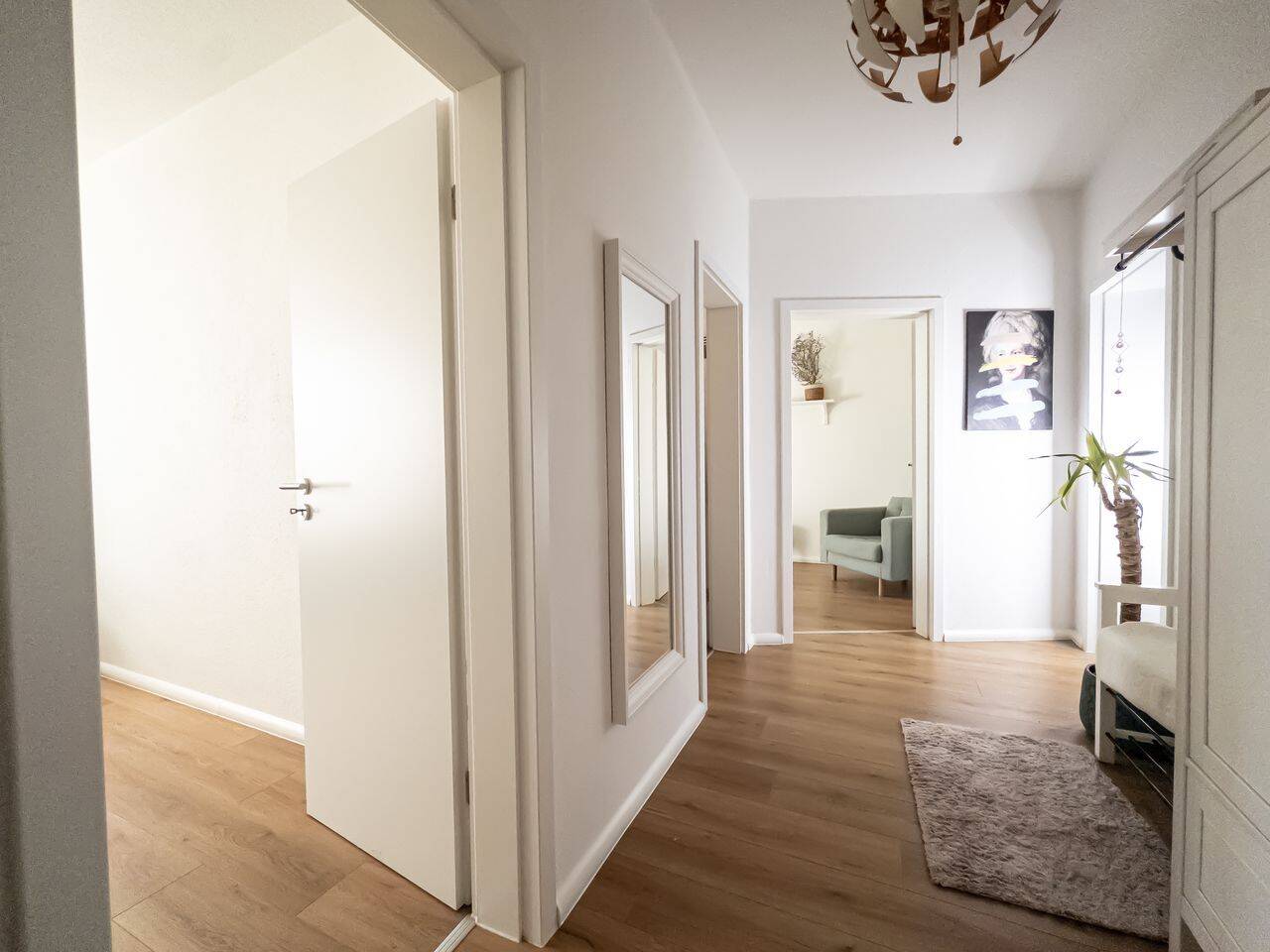 Stilvolle 3-Zimmer-Wohnung mit gehobener Innenausstattung mit Balkon und EBK in Leipzig (möbliert)