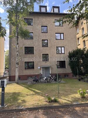 Schöne Wohnung mit PKW-Einstellplatz Nähe der HBK