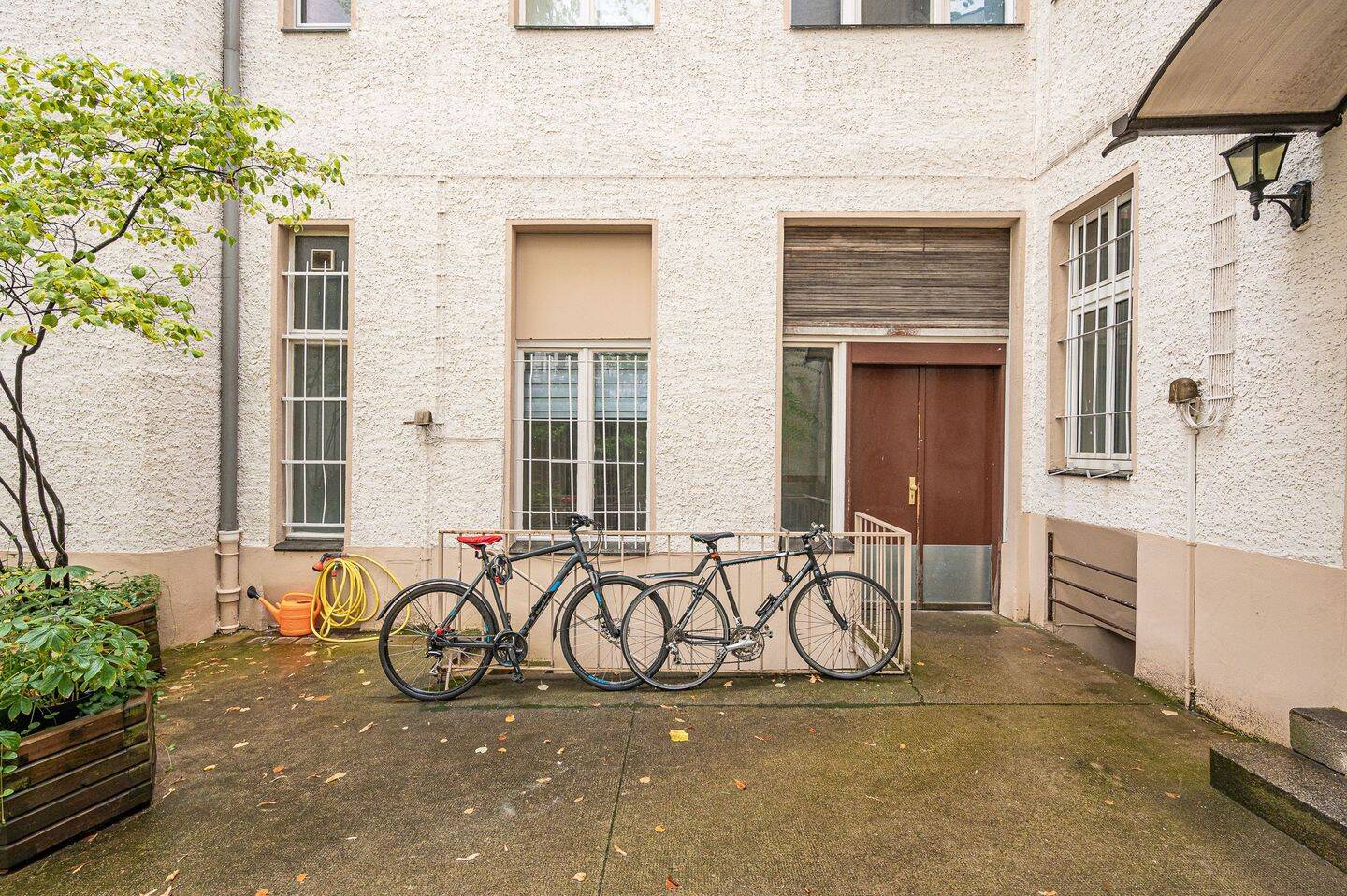 3 Zimmer und ein kleiner Garten - Umbauprojekt an der Kantstraße – Berlin – Vorschaubild 4