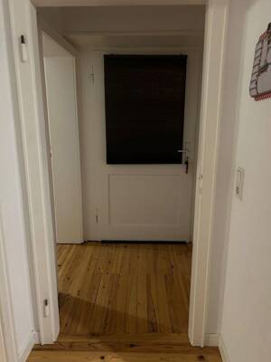 Schöne sanierte 2 Zimmer Kü., Bad, Whg. in Saarbrücken- Nähe Caritas Klinik Burbach/Rastpfuhl – 66115 Saarbrücken – Vorschaubild 3