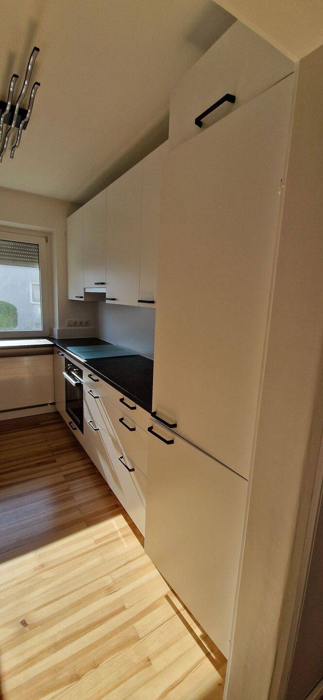 Moderne, möblierte Wohnung in Top-Lage – nahe Uniklinikum – Augsburg – Vorschaubild 3