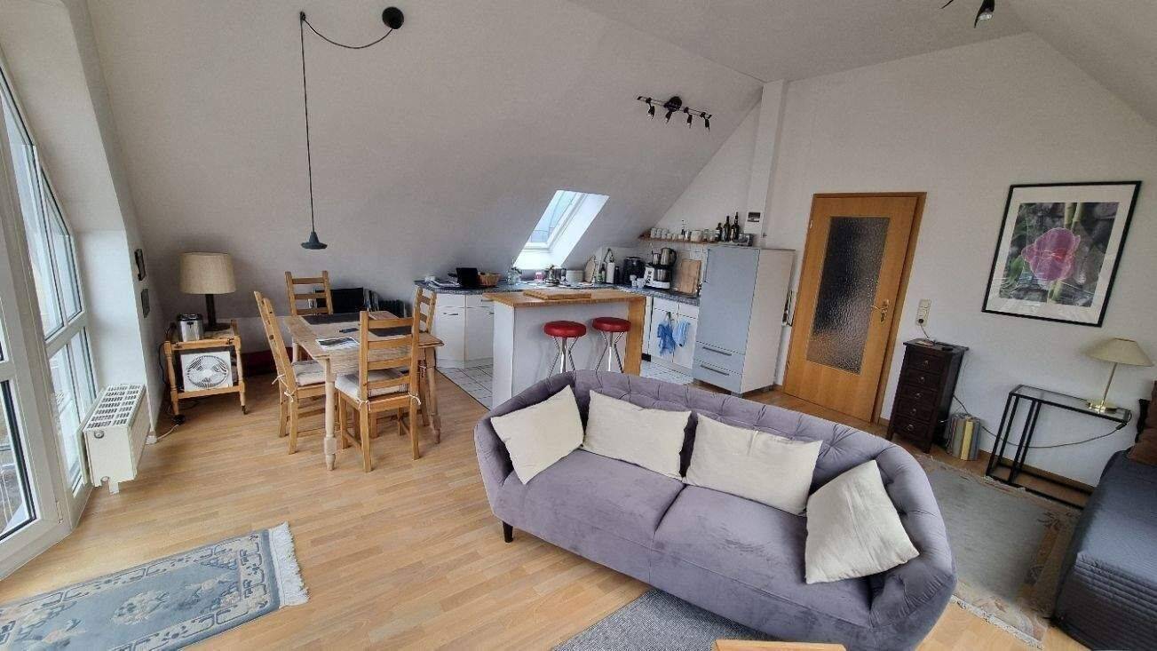 Fantastische 2-Zimmer-Penthouse-Wohnung in bester Lage! – Bad Brückenau – Vorschaubild 3