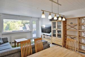 Geschmackvoll möblierte 3-Zimmer-Wohnung mit Garage und Balkon - traumhafter Ausblick inklusive – 76332 Bad Herrenalb – Vorschaubild 4