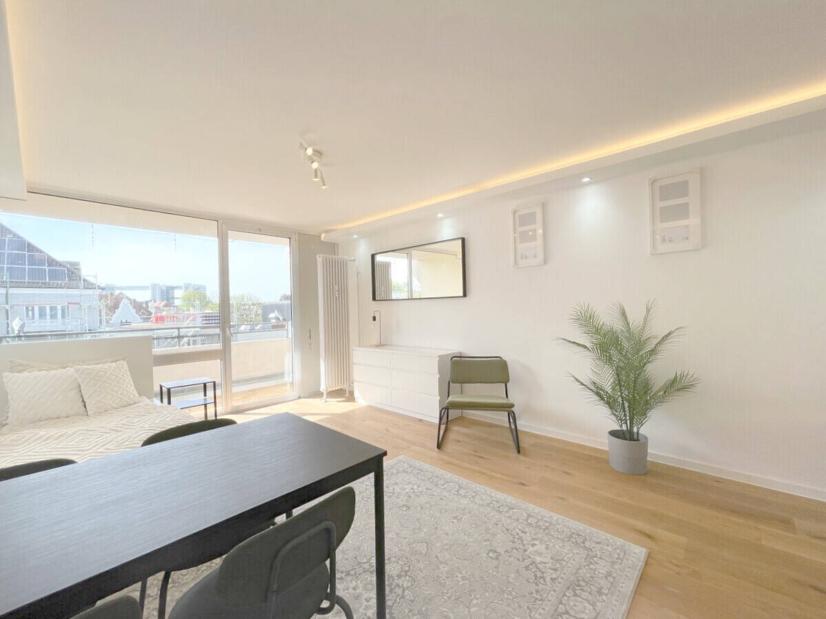 Neue möbelierte 1 Zi.-Whg. mit West-Balkon und EBK direkt an der "Macherei" in Berg am Laim – München – Vorschaubild 3