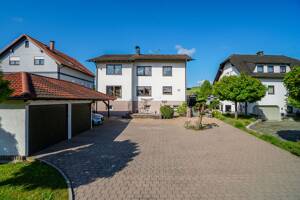 Gepflegtes Zweifamilienhaus mit traumhaftem Außenpool! – 64658 Fürth – Vorschaubild 6