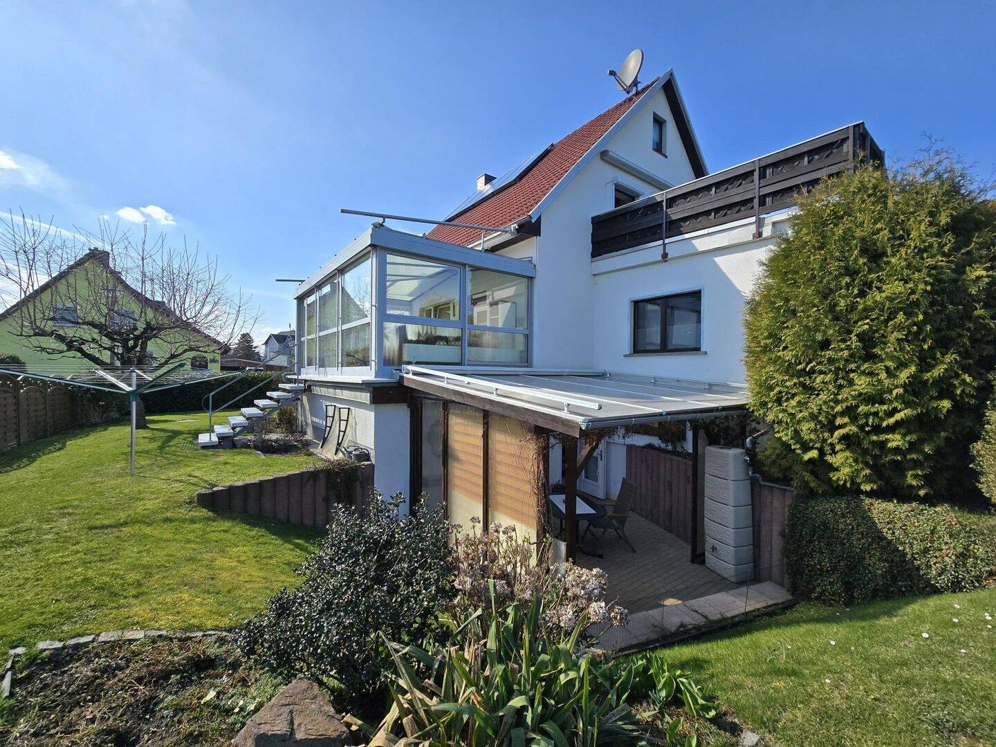 Einfamilienhaus in Lichtenhain zu verkaufen - Wohnen mit Weitblick & Ferienvermietungspotenzial – Sebnitz – Vorschaubild 2