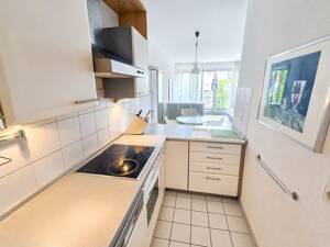 Exklusive 1-Zimmer-Wohnung mit Balkon, Skylineblick & TG-Stellplatz in Bestlage Bockenheim – 60486 Frankfurt am Main – Vorschaubild 4