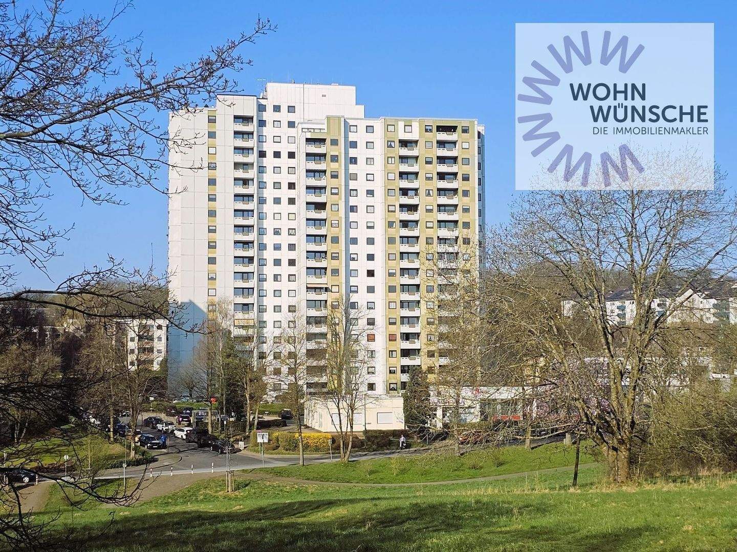 Große 4-Zimmer Wohnung in gefragter Lage