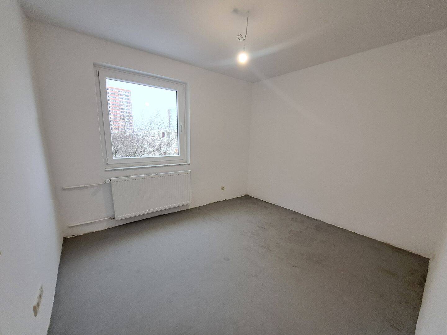 Frisch modernisierte 3 1/2-Zimmer-Wohnung mit Balkon in Bremerhaven-Lehe! – Bremerhaven – Vorschaubild 3