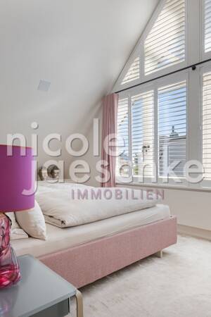 Cooles Penthouse über 2 Ebenen mit Aufzug in die Wohnung – 20249 Hamburg – Vorschaubild 9