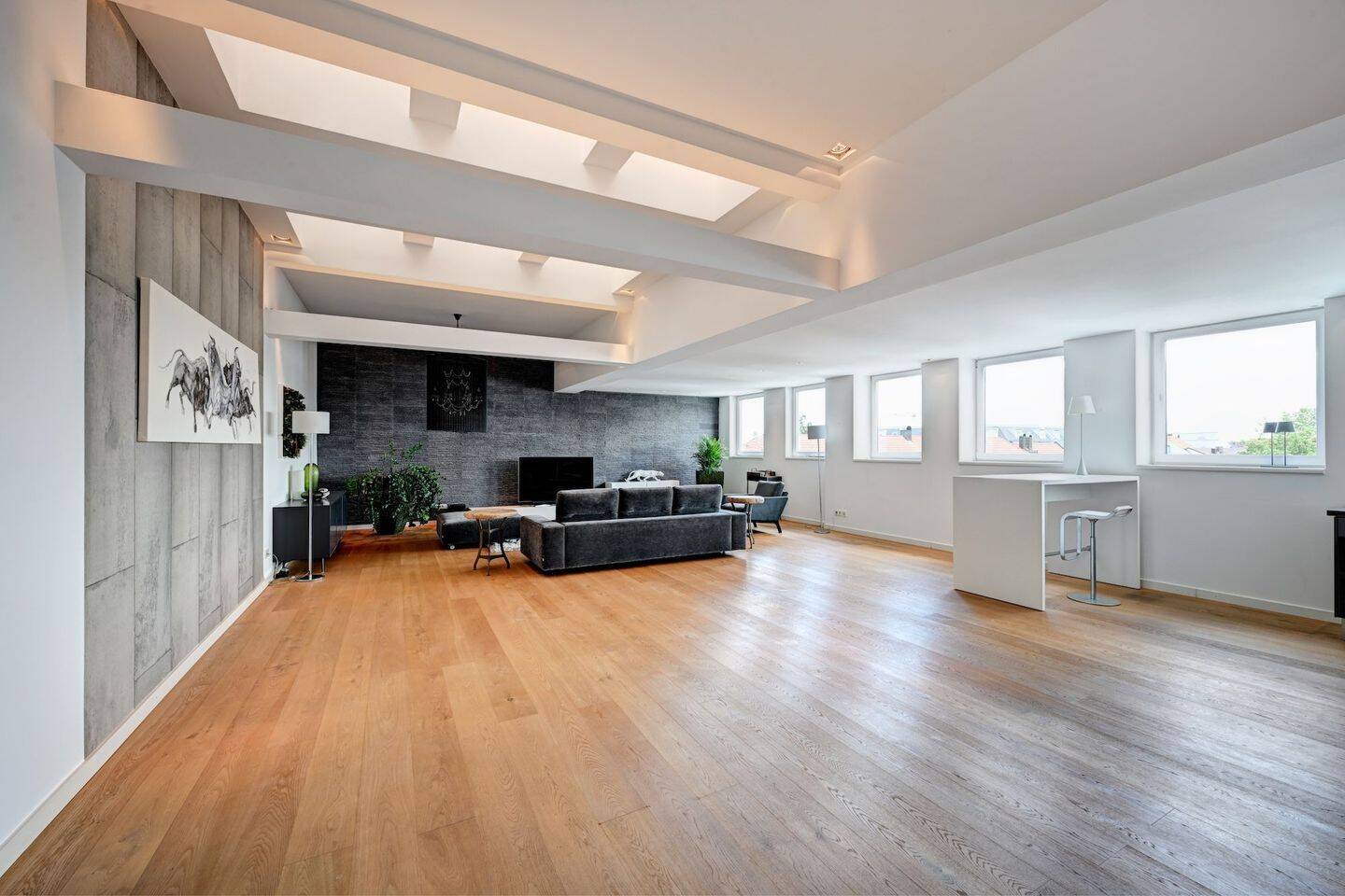 Penthouse Ensemble auf einer Ebene 124 m² Dachterrasse | 4 Tiefgaragenplätze – München – Vorschaubild 3