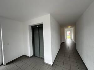Schöne 3-Zimmer Dachgeschoss Wohnung in Bielefeld AdL (19) mit Wohnberechtigungsschein – 33609 Bielefeld – Vorschaubild 3