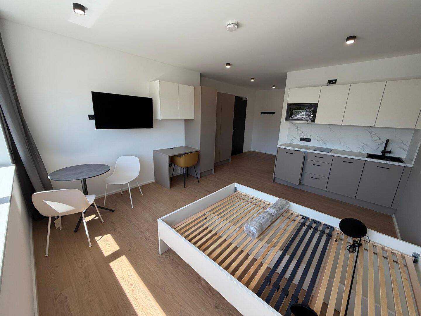 Möbliertes 1-Zimmer-Apartment zur Zwischenmiete im Juni 2026 – Erstbezug nach Sanierung