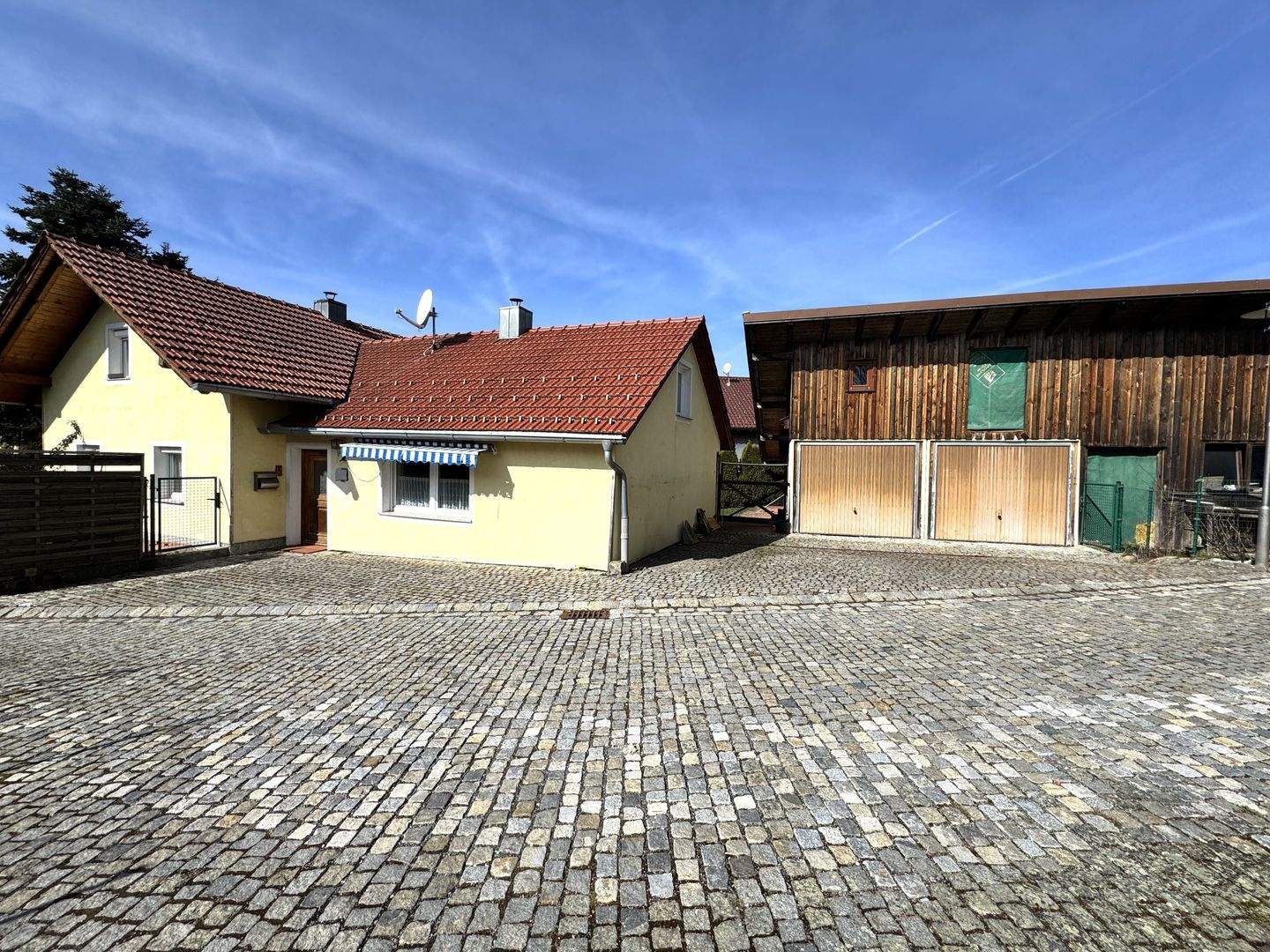 RESERVIERT! Bayerischer Wald/Thurmansbang: Kleines Einfamilienhaus mit Potential – Thurmansbang – Bild 1 von 9