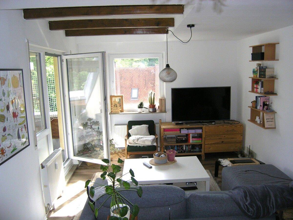 4-Zimmer-Maisonette-Wohnung mit Loggia und Tiefgaragen-Stellplatz – Nürnberg – Vorschaubild 2