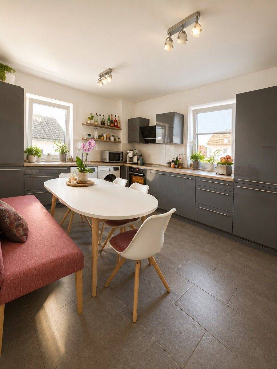 "Wohnen mit Komfort - gepflegte 4-Zimmer-Wohnung in ruhiger Lage von Nittenau" – Nittenau – Vorschaubild 4