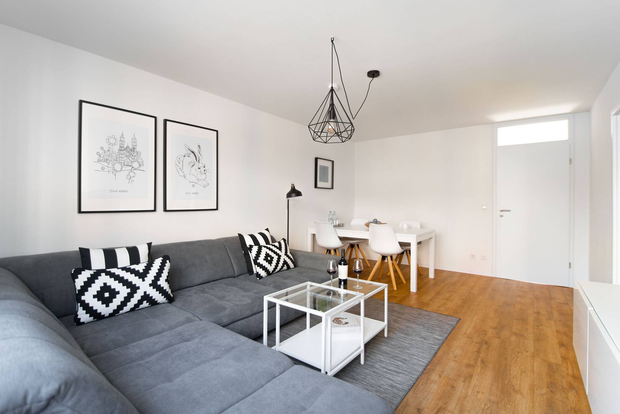 Stillvolles 2 - Zimmer Apartment gegenüber dem Cramer-Klett-Park – Nürnberg – Vorschaubild 2