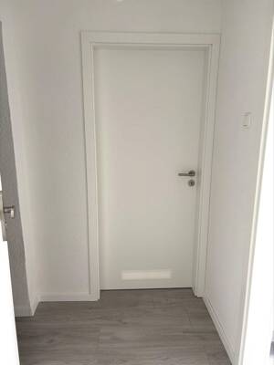 Dachgeschoss mit 2,5 Zimmern, Garten & Keller in Gelsenkirchen-Am Maibusch – 45883 Gelsenkirchen – Vorschaubild 2