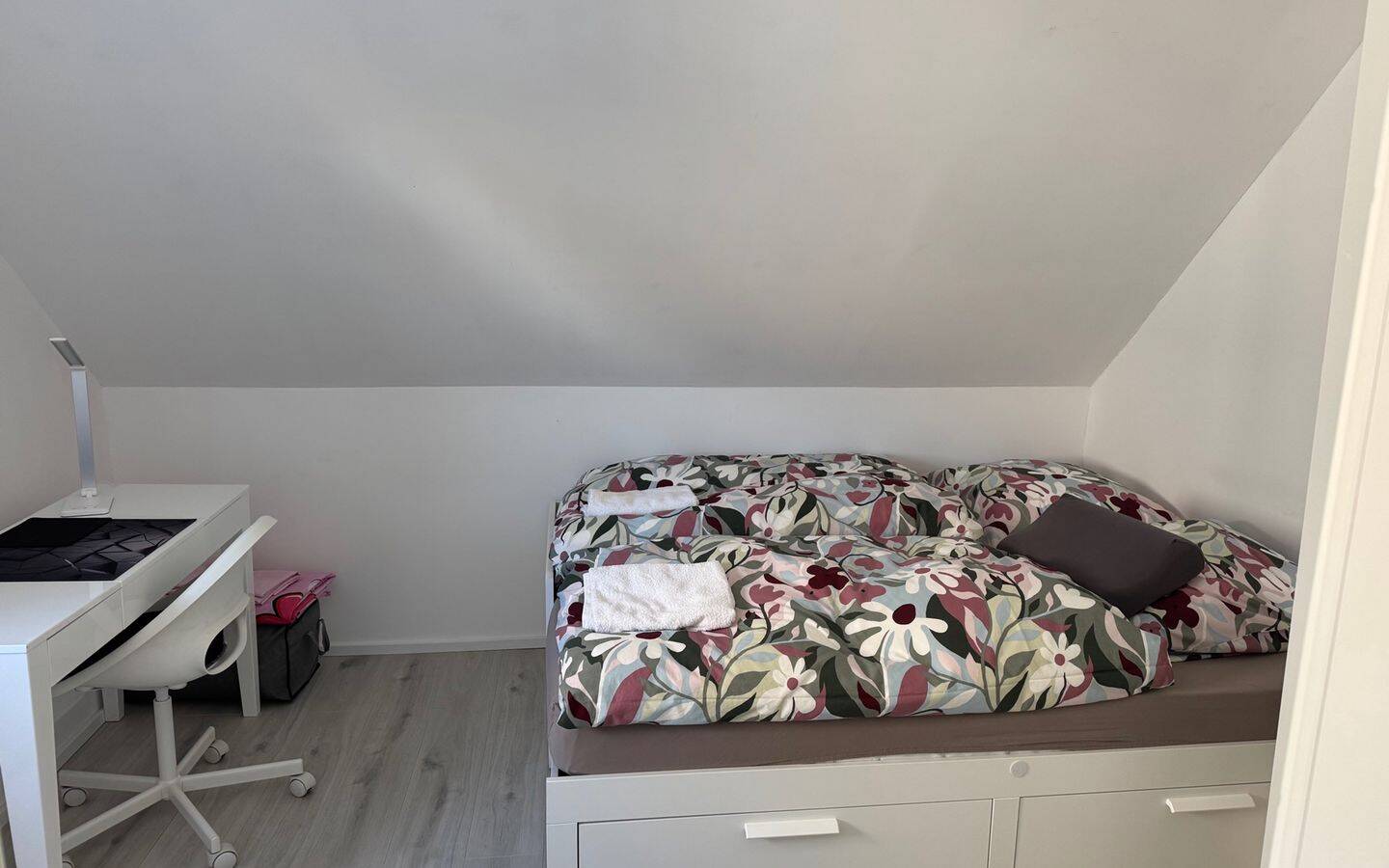 Wohnen auf Zeit mieten in Karlsruhe - möblierte 2-Zimmer-Wohnung buchen – Karlsruhe – Vorschaubild 8