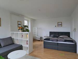 (EF1217_M) Kassel-Stadt: Kirchditmold, möbliertes Single-Apartment mit breitem, Bett, Waschmaschine und Balkon – 34130 Kassel – Vorschaubild 5