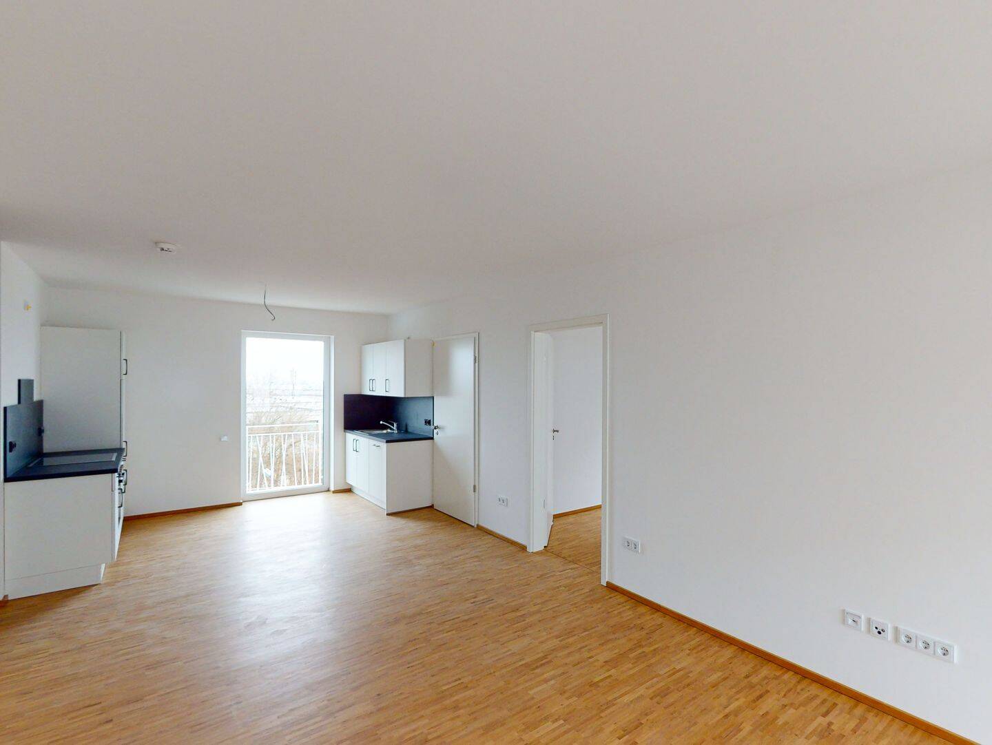 Großzügige, barrierefreie 2-Zimmer-Wohnung mit Tageslichtbad und Einbauküche