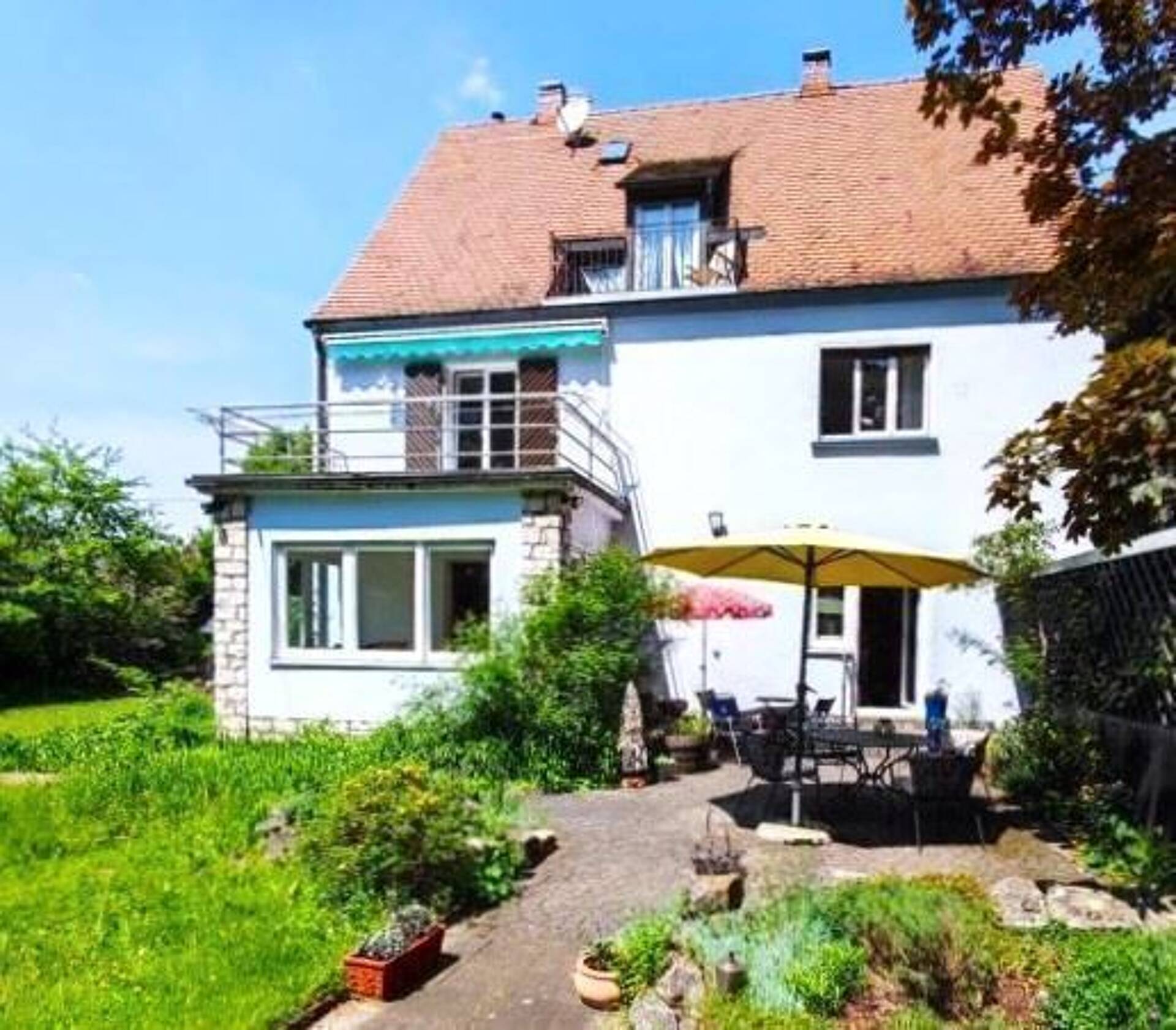 Haus in 90571 Schwaig bei Nürnberg mit 237 m² kaufen