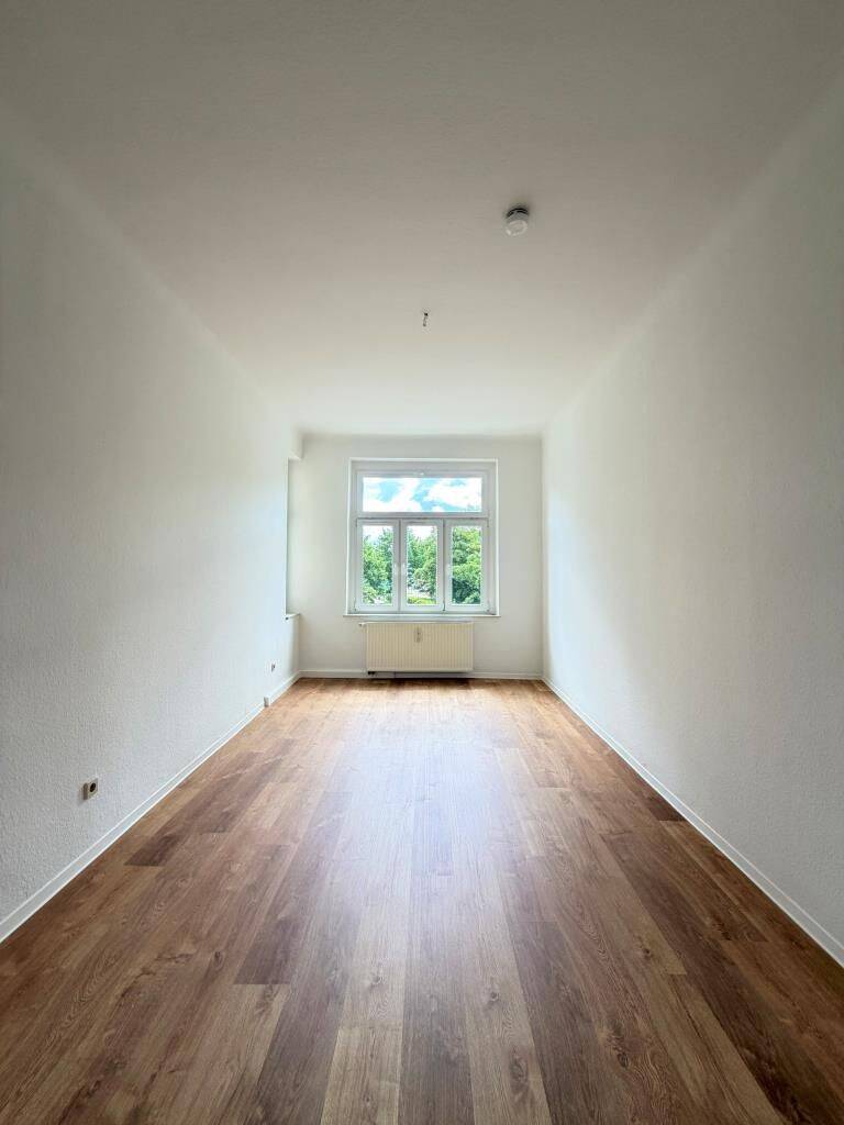 Ansehen - Mieten - Einziehen und Miete sparen!/ View it, move in, and save on rent! – Chemnitz – Vorschaubild 4