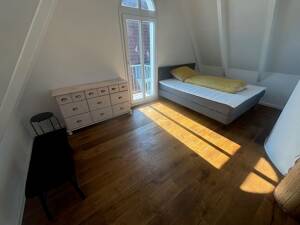 Möblierte 2-Zimmer-Maisonettewohnung | 60 m² | Balkone | Bremen-Vegesack | WLAN | sofort bezugsfertig | ohne Courtage – 28757 Bremen – Vorschaubild 9