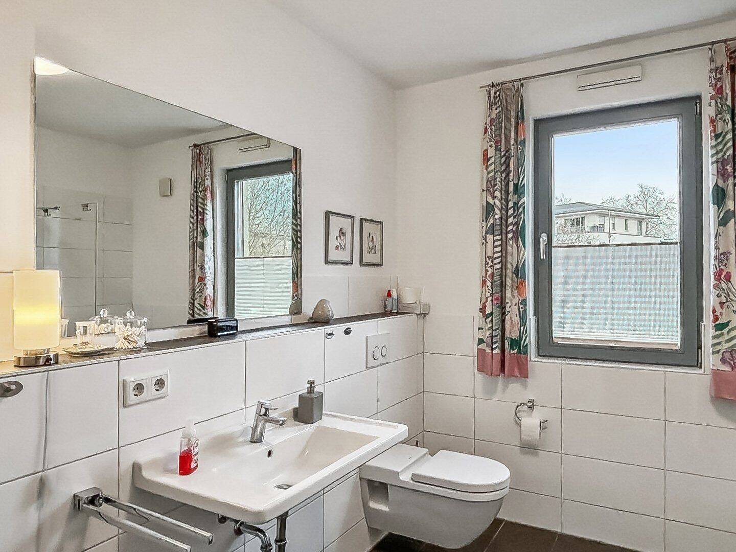Bezugsfrei: Barrierefreie Erdgeschosswohnung mit großem Garten in Berlin-Lichterfelde – Berlin – Vorschaubild 7