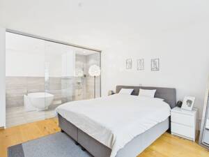 Luxuriöse Innenstadtwohnung mit exklusivem Wohngefühl und Hafen vor der Tür – 26122 Oldenburg – Vorschaubild 6