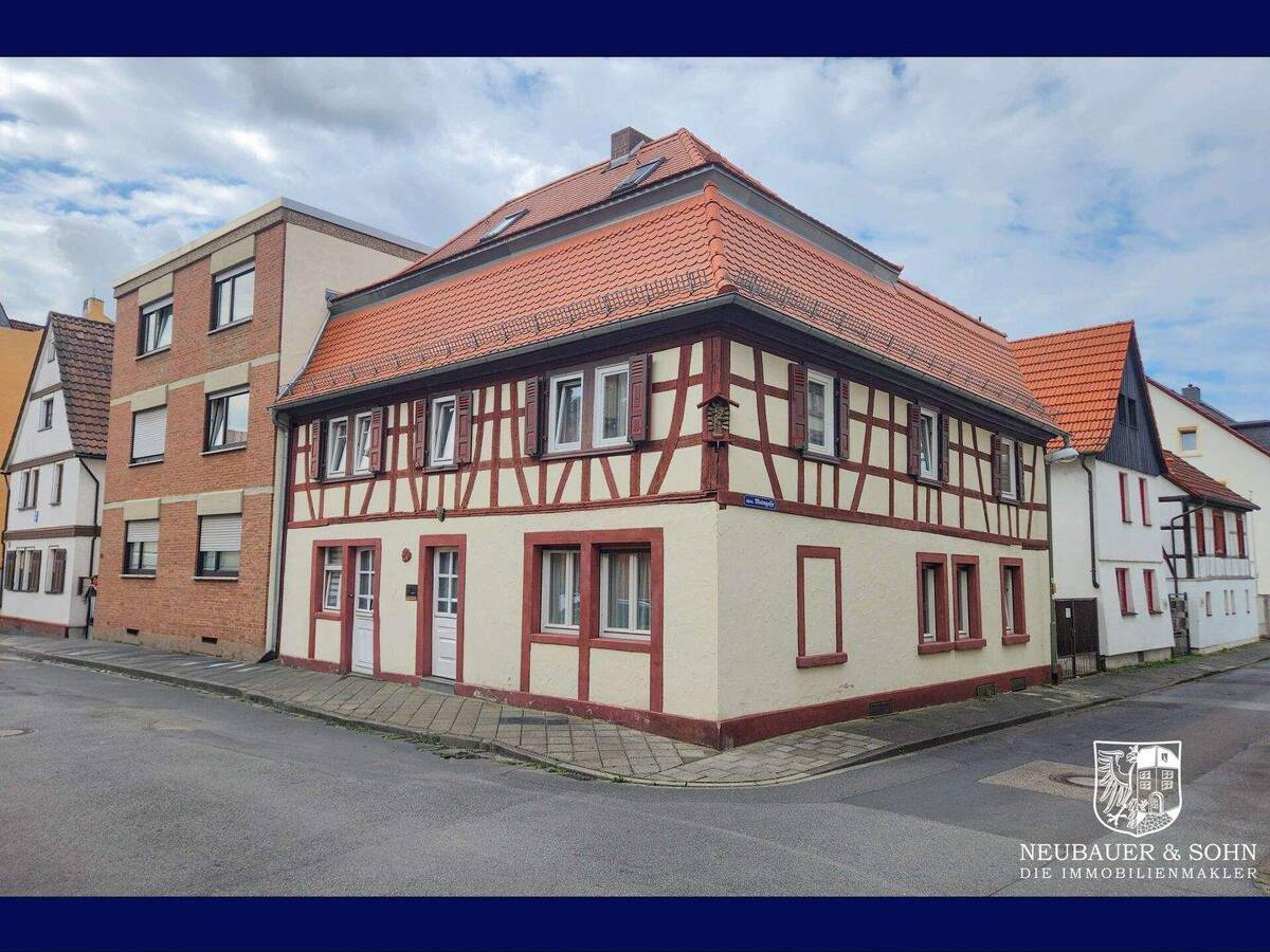 Raumwunder - saniert, charmant, historisches Fachwerkhaus – 63075 Offenbach am Main – Bild 1 von 9