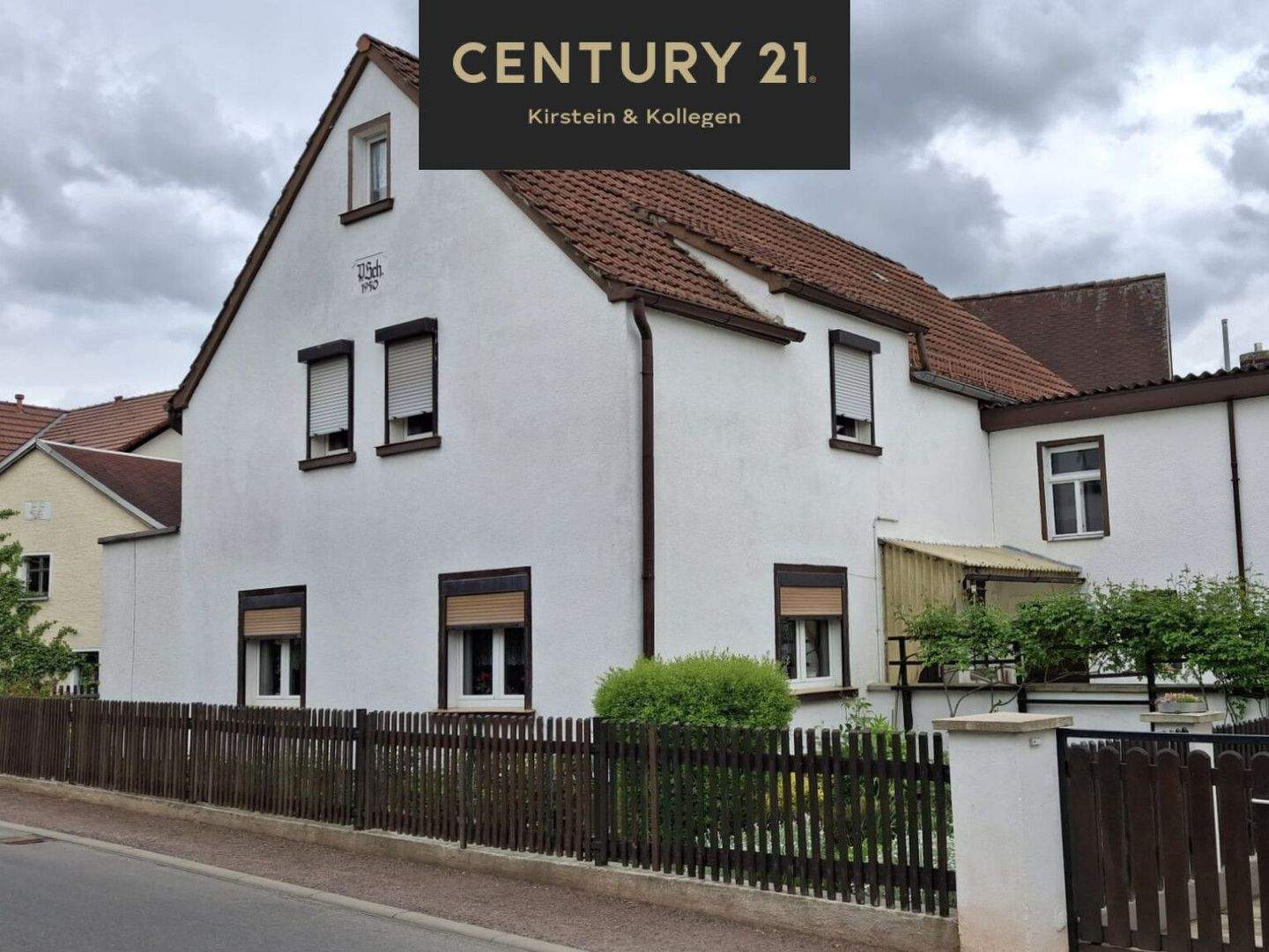 Vielseitiges Einfamilienhaus mit Anbau, Werkstatt, Garten und großem Platzangebot! – Großenstein – Bild 1 von 9