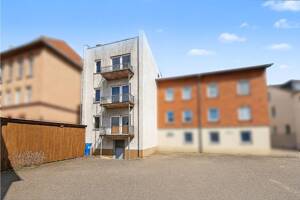 Attraktive 3-Zimmer-Wohnung mit ca. 85 m² Wohnfläche in Lübeck. – 23554 Lübeck – Vorschaubild 2