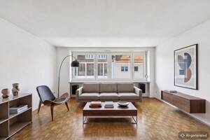 Mitten in der Maxvorstadt: 3-Zimmer-Wohnung mit Balkon zum Innenhof – 80798 München – Vorschaubild 1