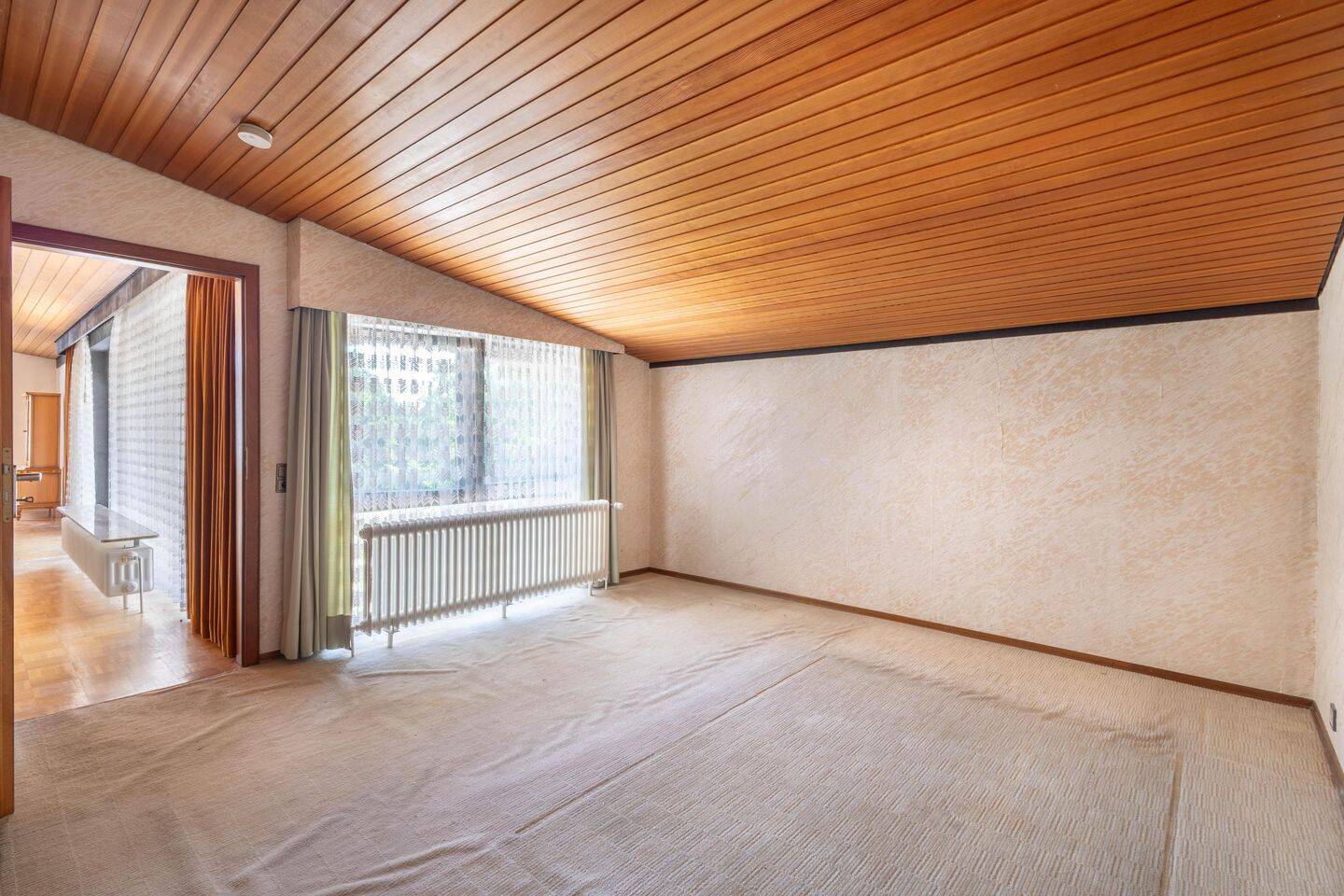 Lichtdurchfluteter Bungalow-Traum mit paradiesischem Flair – Sippersfeld – Vorschaubild 7