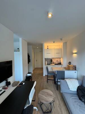 Moderne 1,5-Zimmer Wohnung mit Balkon im 1. OG in Regensburg-Westenviertel