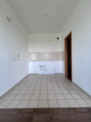 2-Raum Wohnung mit Balkon – 39240 Calbe (Saale) – Vorschaubild 4