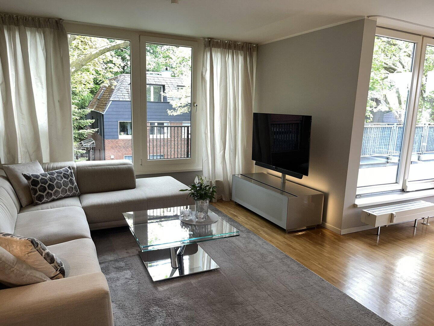 Schöne Penthouse Wohnung zwischen Eppendorf und Eimsbüttel,inkl.2Tiefgaragen Stellplätzen – Hamburg – Vorschaubild 2