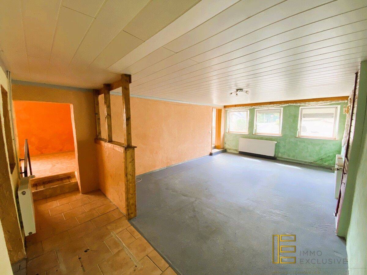 Ursprüngliches Einfamilienhaus umgebaut zum Zweifamilienhaus - Achtung Wohnrecht eingetragen – Gerach – Vorschaubild 5