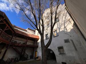 Rendite 4,04 %! Vermietete 4-Zi. Maissonette-Wohnung mit Galerie in der Altstadt von Regensburg – 93047 Regensburg – Vorschaubild 4