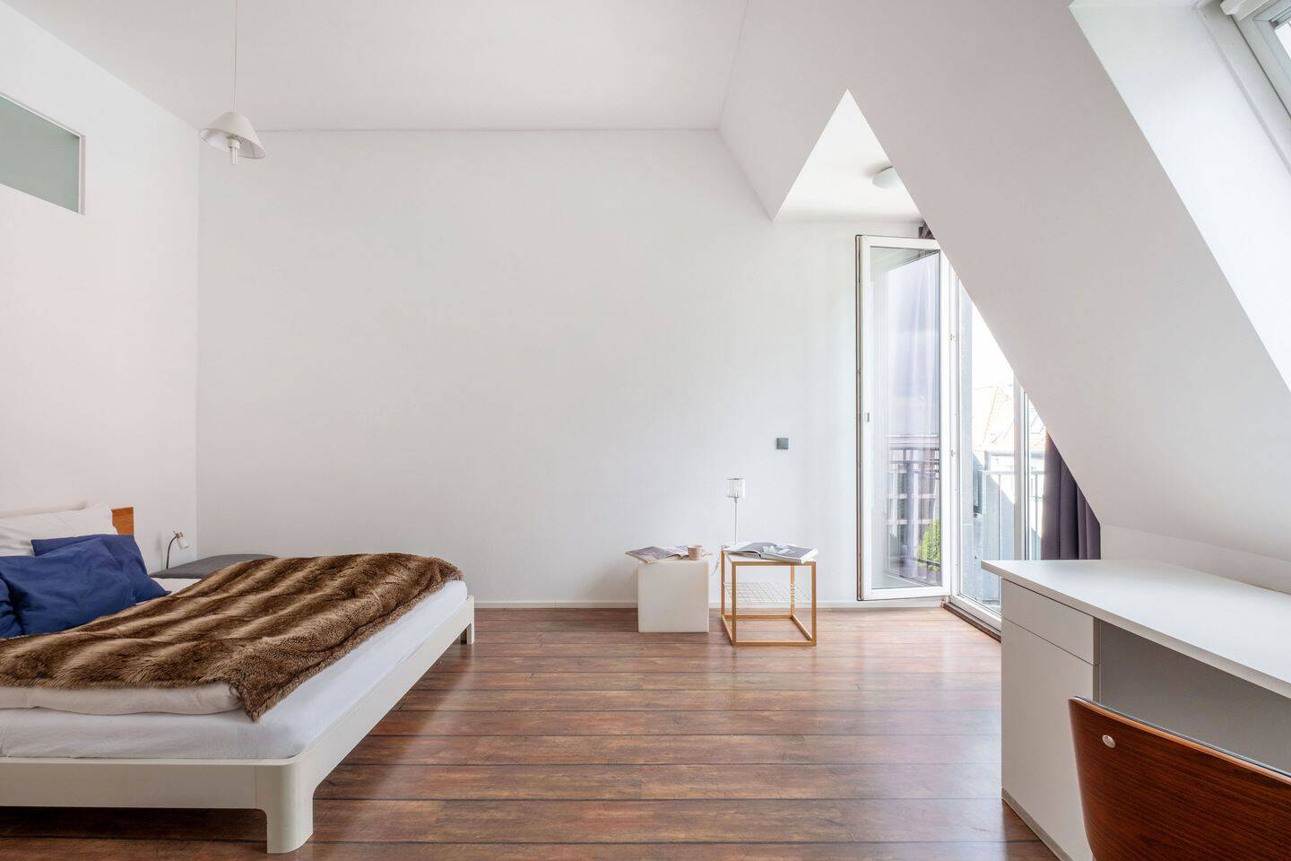 Einzigartiges Dachgeschossloft mit Terrasse und Kamin im begehrten Wichertkiez – Berlin – Vorschaubild 9