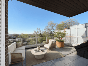 Exklusive, großzügige Maisonettewohnung mit Aufzug in die Wohnung und Weitblick - TG-Stellplatz