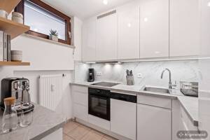 Lichtdurchflutete 2,5 Zimmer Wohnung mit Südbalkon und nahe des historischen Pfanzeltplatzes in Altperlach – 81737 München – Vorschaubild 8
