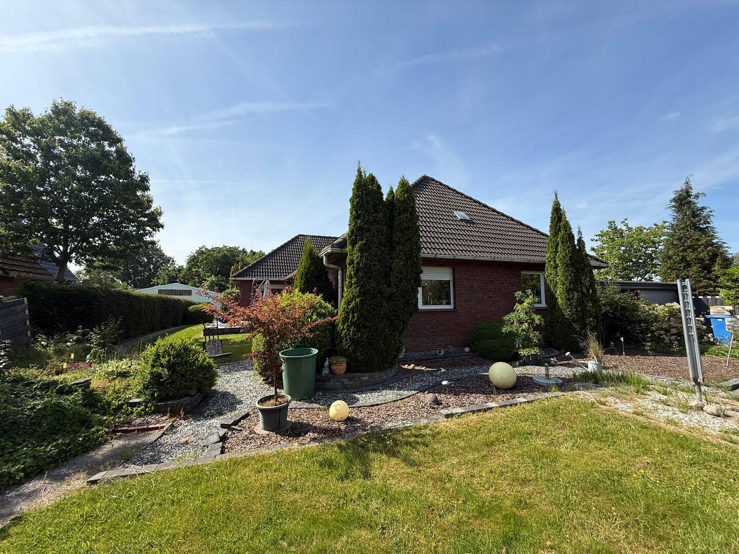Bequem ebenerdiger Bungalow in herrlich ruhiger Wohnlage – Nordenham – Vorschaubild 2