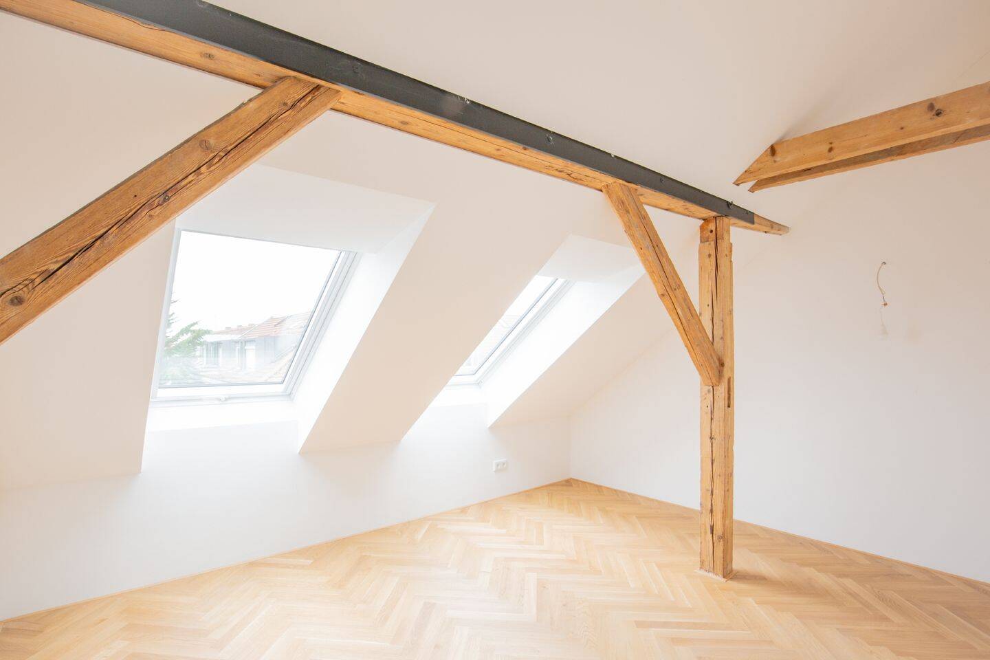 AIGNER - Familienparadies in Schwabing: Exklusives 4-Zimmer-Penthouse mit Loggia und Top-Aussicht – München – Vorschaubild 5