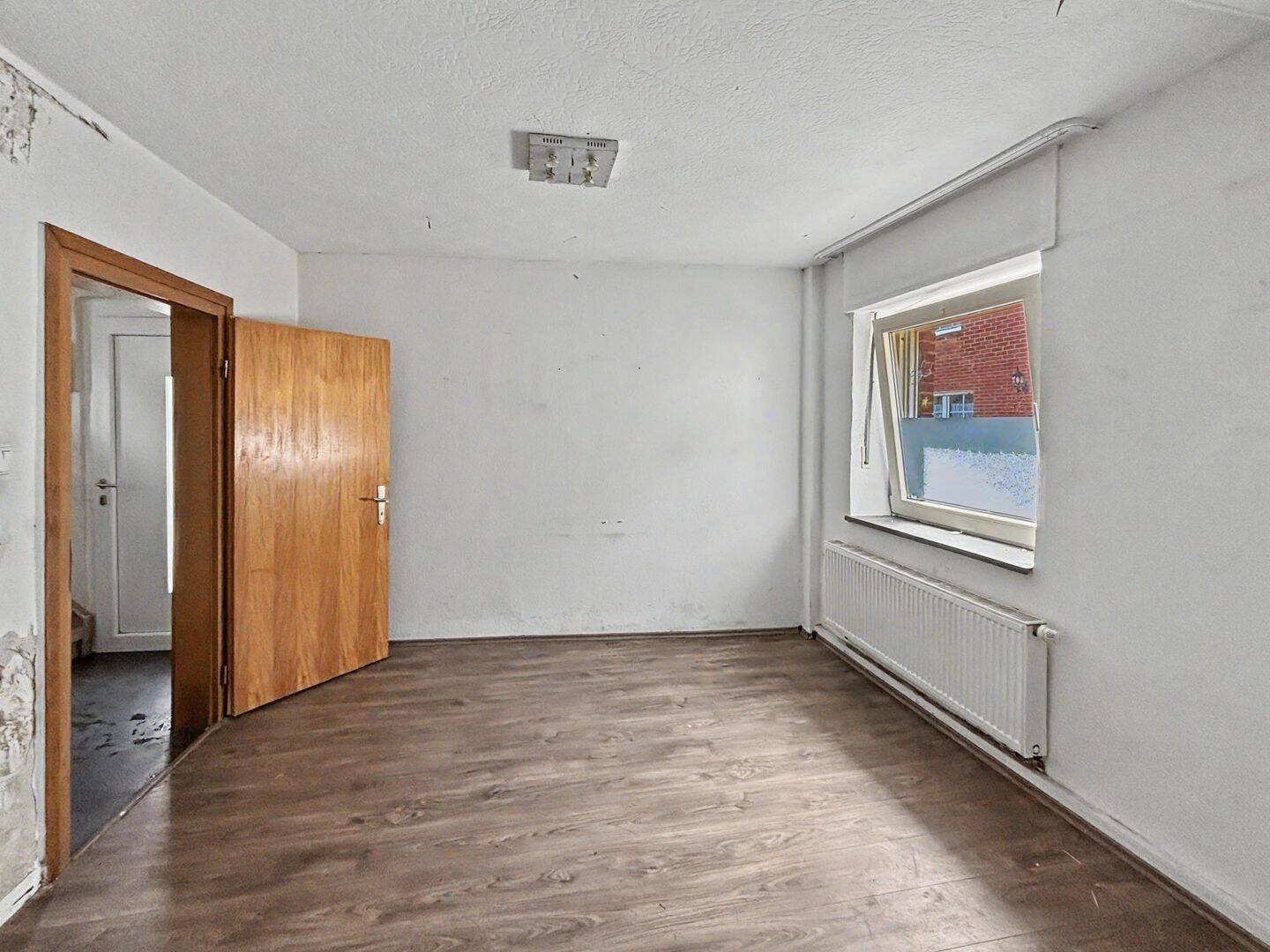 Handwerkerprojekt mit großem Grundstück und Einliegerwohnung in Erkelenz – Erkelenz – Vorschaubild 3