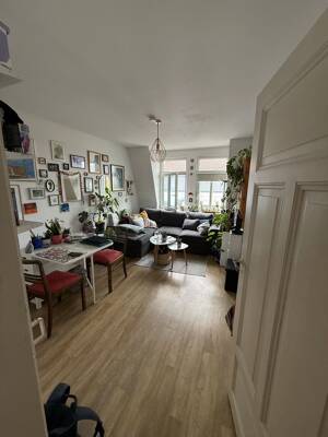 Helle Altbauwohnung mit klassischem Charme – 90762 Fürth – Vorschaubild 2